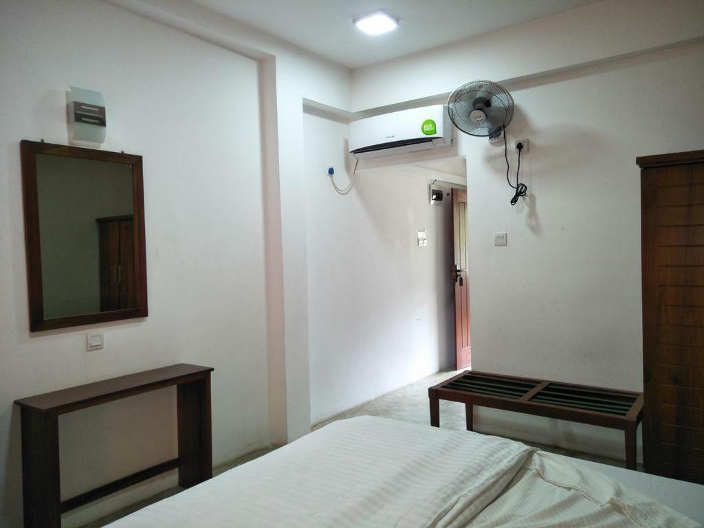 Hikers Lodge Ella Bagian luar foto