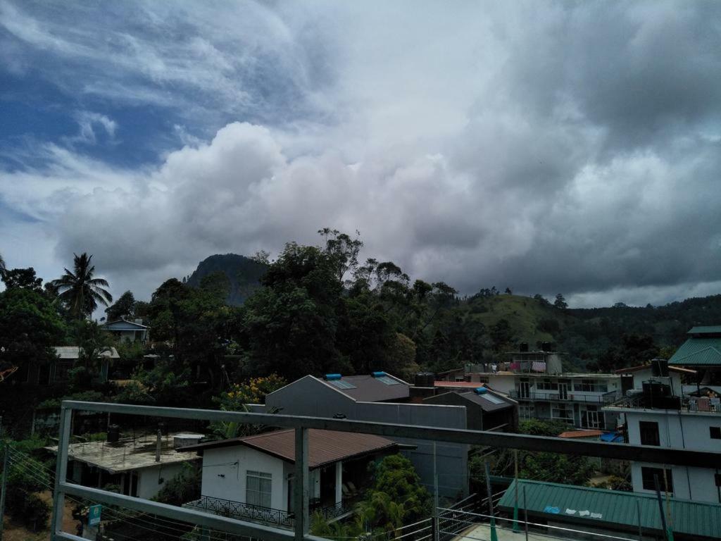Hikers Lodge Ella Bagian luar foto